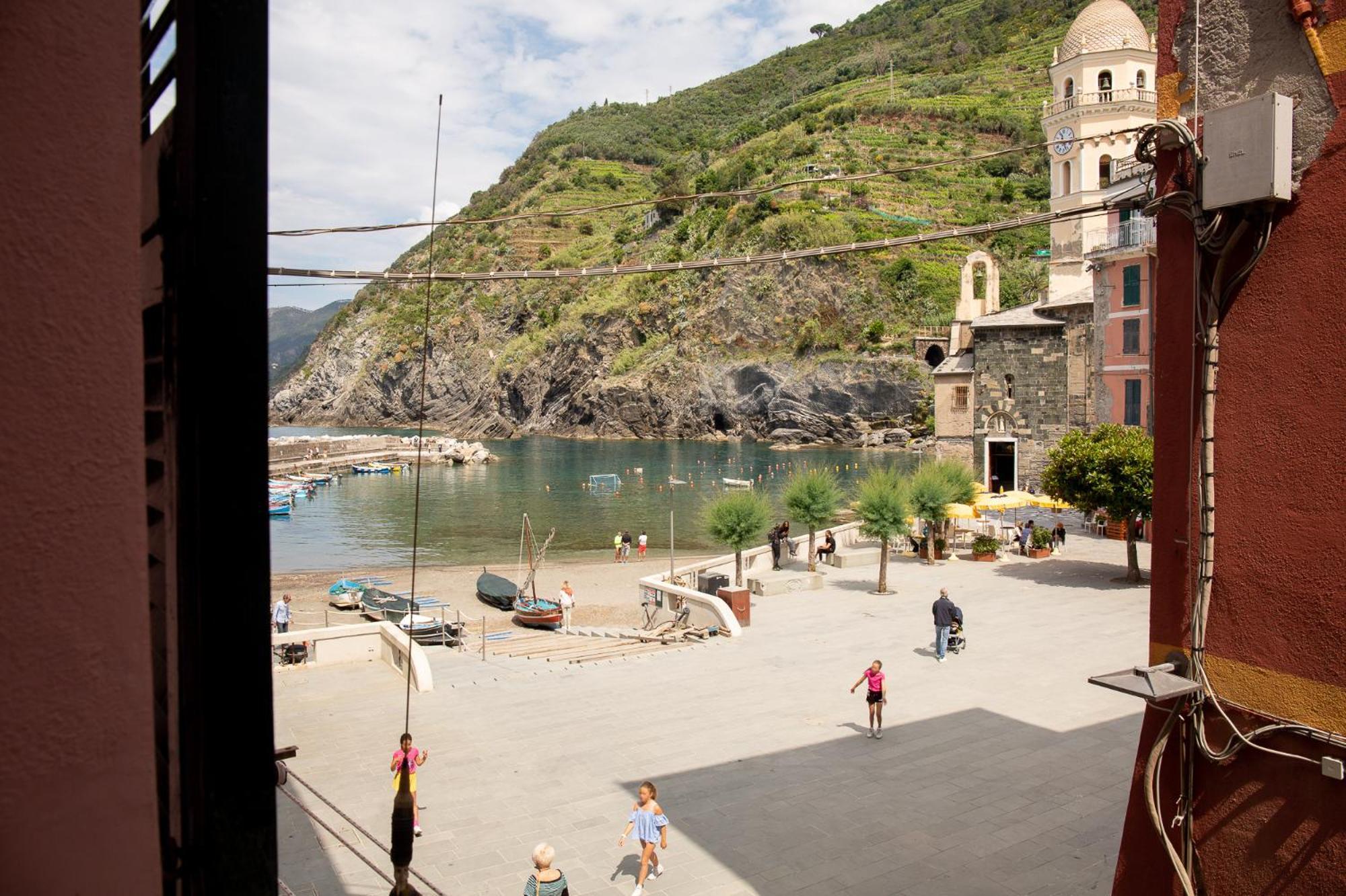 The Vernazza Main Plaza - Rooms & Suites Exterior foto